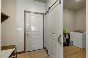 2125 Fox Pt Cir, De Pere, WI 54115 - Photo 33