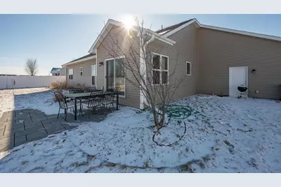 2125 Fox Point Circle, De Pere, WI 54115 - Photo 39