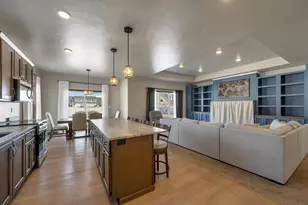 2125 Fox Pt Cir, De Pere, WI 54115 - Photo 13