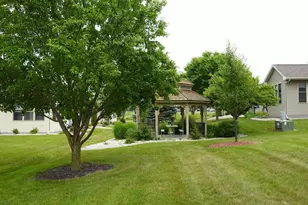 1383 Moonlight Ln, Fond du Lac, WI 54937 - Photo 39