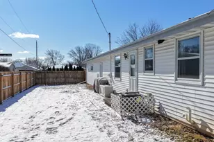 1129 Suburban Dr, De Pere, WI 54115 - Photo 21