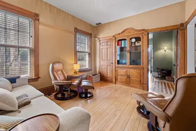 302 E Division Street, Fond du Lac, WI 54935 - Photo 9