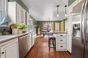 302 E Division St, Fond du Lac, WI 54935 - Photo 15