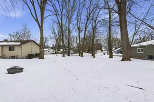 182 N Clinton Ave, Clintonville, WI 54929 - Photo 23