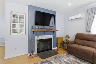 182 N Clinton Ave, Clintonville, WI 54929 - Photo 3