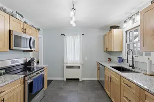 182 N Clinton Ave, Clintonville, WI 54929 - Photo 7