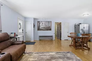 182 N Clinton Ave, Clintonville, WI 54929 - Photo 5