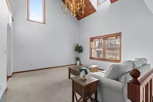 2618 W Sunnyview Cir, Appleton, WI 54914 - Photo 7