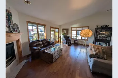 114 E North Water Street, New London, WI 54961 - Photo 15