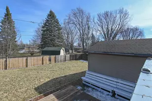 1332 Sunray Ln, Green Bay, WI 54313 - Photo 37