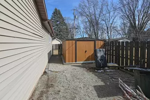 1332 Sunray Ln, Green Bay, WI 54313 - Photo 43