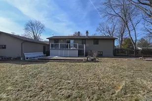 1332 Sunray Ln, Green Bay, WI 54313 - Photo 45