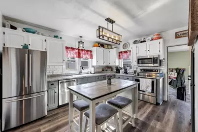 1208 S Erie Street, De Pere, WI 54115 - Photo 9