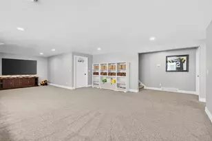 692 Blackberry Ct, Oneida, WI 54155 - Photo 41