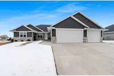 2885 Sussex Road, Green Bay, WI 54311 - Photo 3