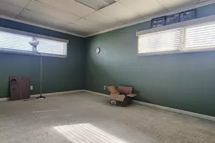 636 N 25th St, Sheboygan, WI 53081 - Photo 9