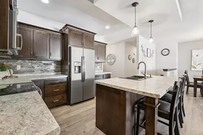 1911 Bear Paw Trail, Kaukauna, WI 54130 - Photo 5