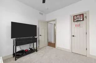 N9046 Southtowne Dr, Menasha, WI 54952 - Photo 37