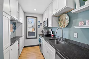 930 Rhode Island St, Sturgeon Bay, WI 54235 - Photo 11