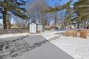 930 Rhode Island St, Sturgeon Bay, WI 54235 - Photo 29