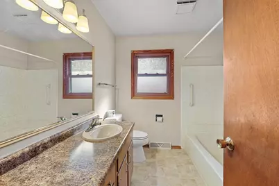 219 Center Street, North Fond du Lac, WI 54937 - Photo 5