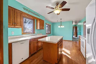 219 Center St, North Fond du Lac, WI 54937 - Photo 15