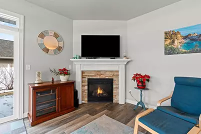 3861 Meunier Lane, Green Bay, WI 54311 - Photo 7