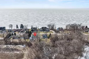 W5684 Firelane 12, Menasha, WI 54952 - Photo 73