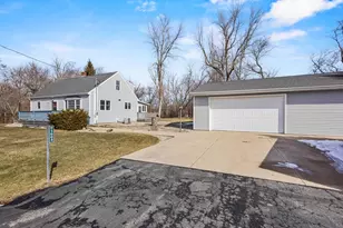 W5684 Firelane 12, Menasha, WI 54952 - Photo 41