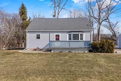 W5684 Firelane 12, Menasha, WI 54952 - Photo 3