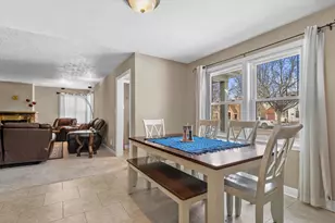 1093 Reed St, Green Bay, WI 54303 - Photo 5