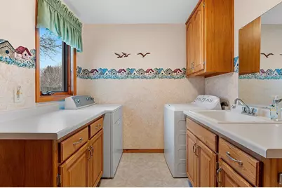 3133 Selma Court, Appleton, WI 54914 - Photo 33