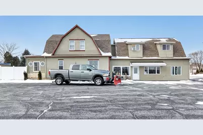 513 Duluth Avenue, Sturgeon Bay, WI 54235 - Photo 1