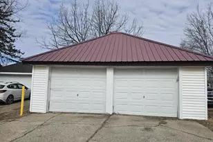 133 W Main St, Gillett, WI 54124 - Photo 7