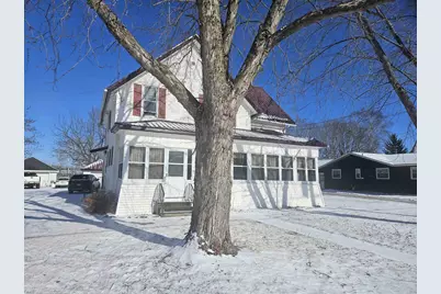 133 W Main Street, Gillett, WI 54124 - Photo 3
