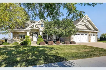 5667 N Summerland Street, Appleton, WI 54913 - Photo 3