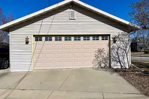 721 Washington Ave, Oshkosh, WI 54901 - Photo 27