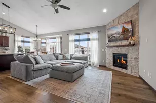 1823 Nation Ct, Neenah, WI 54956 - Photo 5