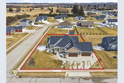 834 Evergreen Drive, Brownsville, WI 53006 - Photo 43