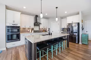 834 Evergreen Dr, Brownsville, WI 53006 - Photo 9