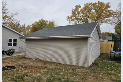 1906 Mitchell Street, Oshkosh, WI 54901 - Photo 31