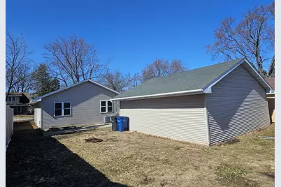 1906 Mitchell Street, Oshkosh, WI 54901 - Photo 39