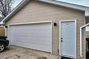 1906 Mitchell St, Oshkosh, WI 54901 - Photo 41