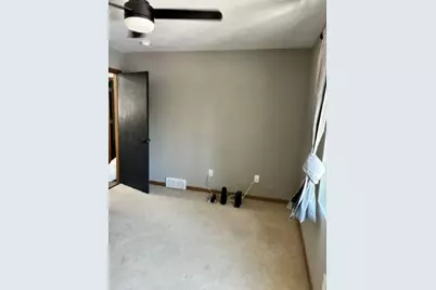 1906 Mitchell Street, Oshkosh, WI 54901 - Photo 19