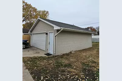 1906 Mitchell Street, Oshkosh, WI 54901 - Photo 33