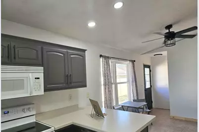 1906 Mitchell Street, Oshkosh, WI 54901 - Photo 11