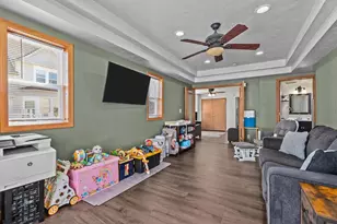 207 W Forest Ave, Neenah, WI 54956 - Photo 23