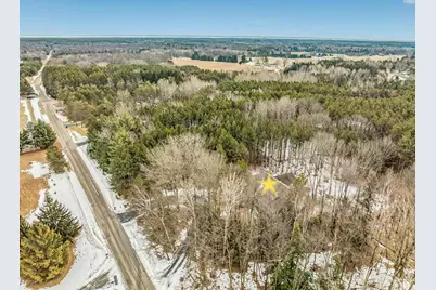 3877 Sandhill Drive, Pulaski, WI 54162 - Photo 13