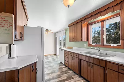 1403 Ponderosa Avenue, Green Bay, WI 54313 - Photo 7