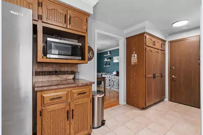 3329 S Bob O Link Lane, Appleton, WI 54915 - Photo 9